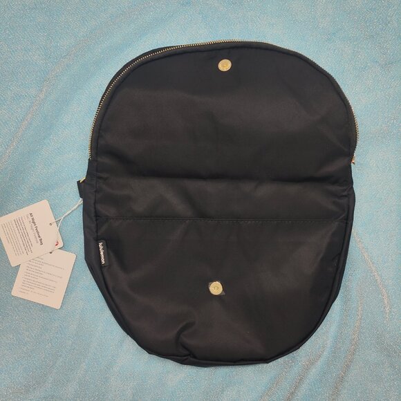 Lululemon Festival Bag 5L • Black/Gold • New - Picture 3 of 8